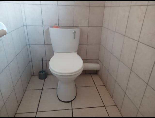 3 BEDROOM APARTMENT FOR SALE IN RUSTENBURG CENTRAL